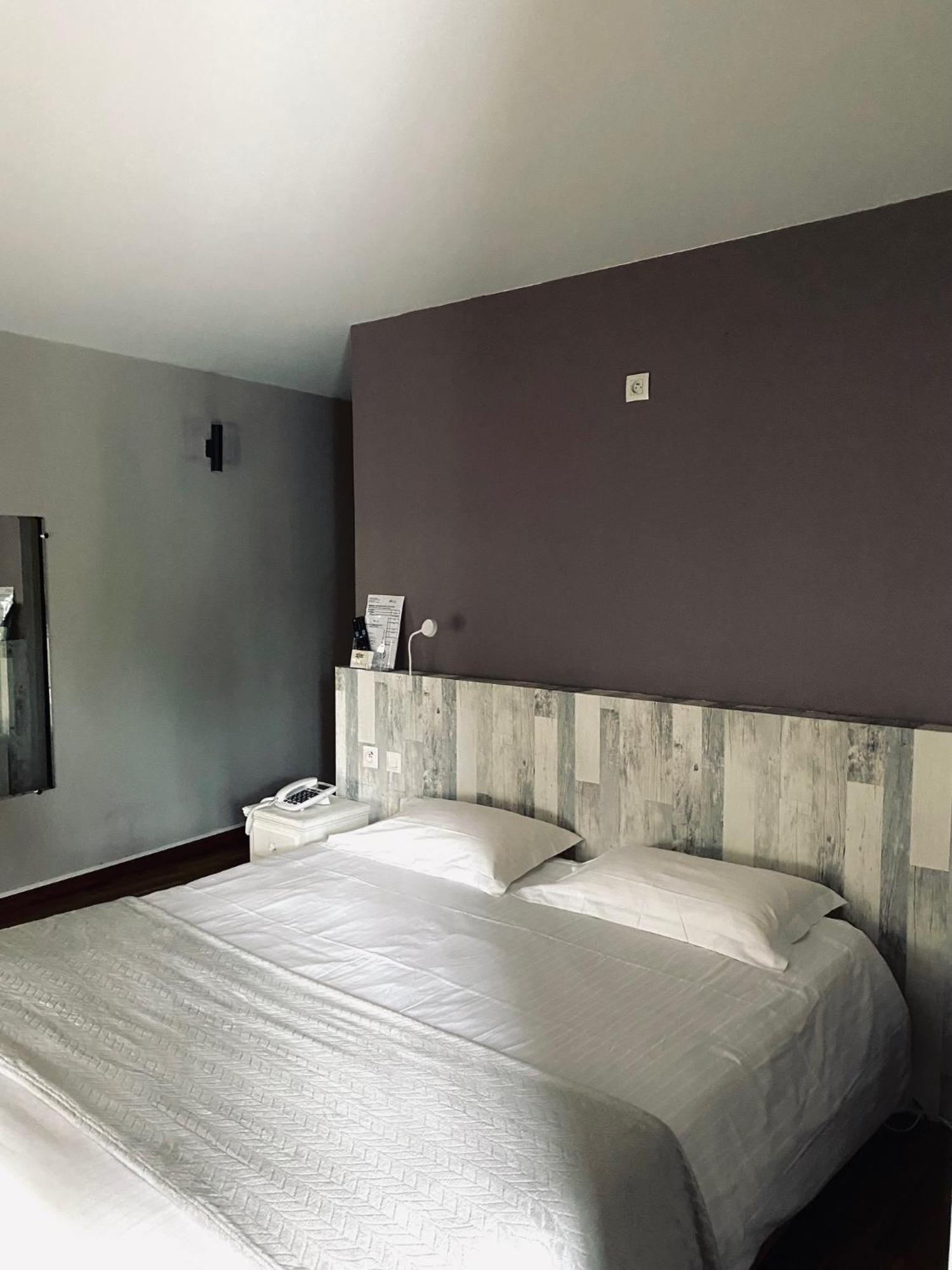 Brit Hotel Le Surcouf Saint-Malo Exterior foto