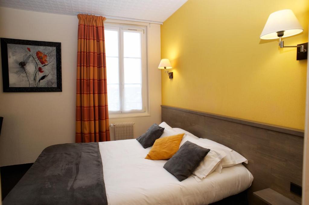 Brit Hotel Le Surcouf Saint-Malo Zimmer foto